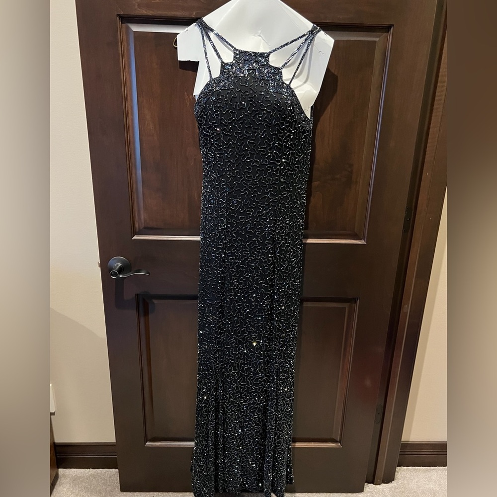 Elegant Black Sequin Prom Dress